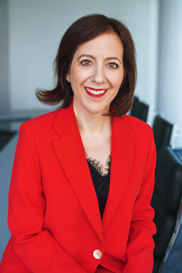 Saiba quem é Maite Lillo Sanz, a nova CFO da Nestlé Portugal - Forbes ...