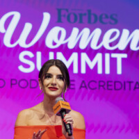 Ana Lisboa discursa na Forbes Women Summit. Foto: Marisa Cardoso